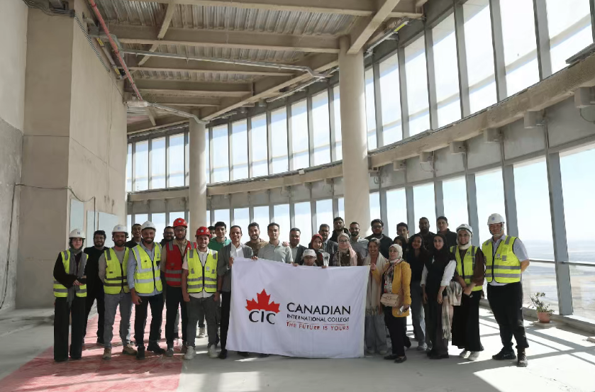 CSCECNEWS's tweet image. Recently, CSCEC hosted an Open Day at the New Administrative Capital CBD project in Egypt, inviting 28 students and faculty members from the CIC Civil Engineering Department. The group visited the site, learned aboutthe engineering highlights such as the Iconic Tower…
