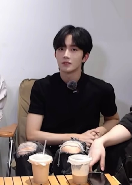 Cʜᴇ́ʀɪᴇ 🌹|| แม่อาซิง ★☆ tweet media