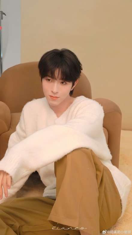 Cʜᴇ́ʀɪᴇ 🌹|| แม่อาซิง ★☆ tweet media