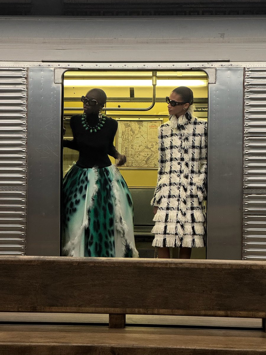 upnextdesigner's tweet image. ICONIQUE