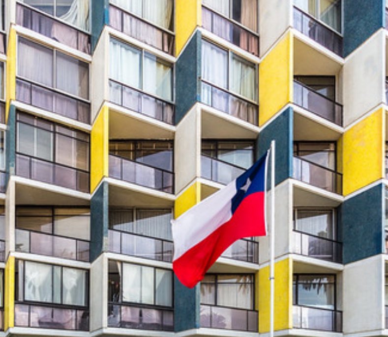 Laura Reyes tweet media