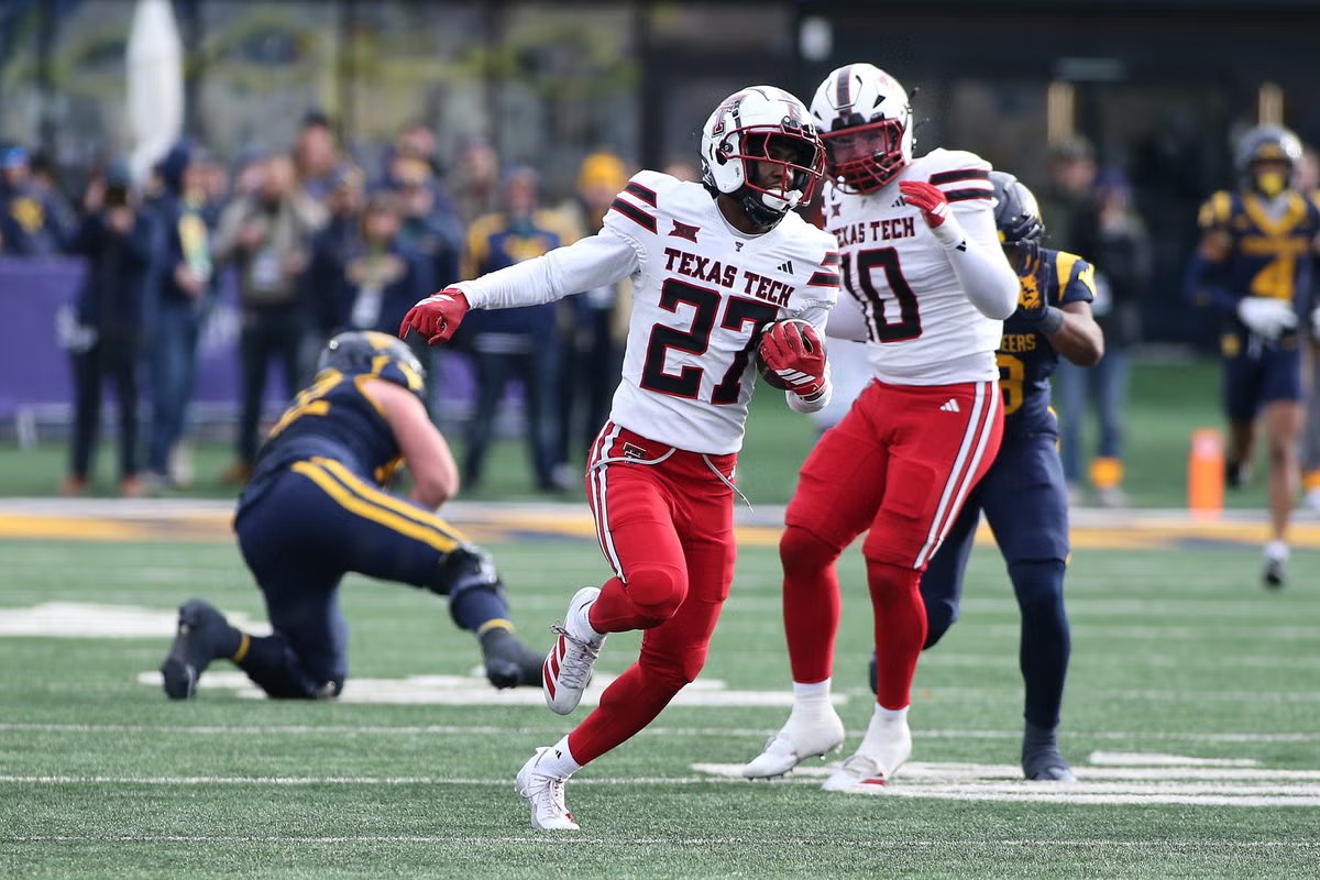 geo_loops's tweet image. Texas Tech jumps to No. 5 in the AP college football poll-their highest rank in 17 years. Two top-10 conference showdowns are coming this weekend! independent.co.uk/news/ohio-stat…