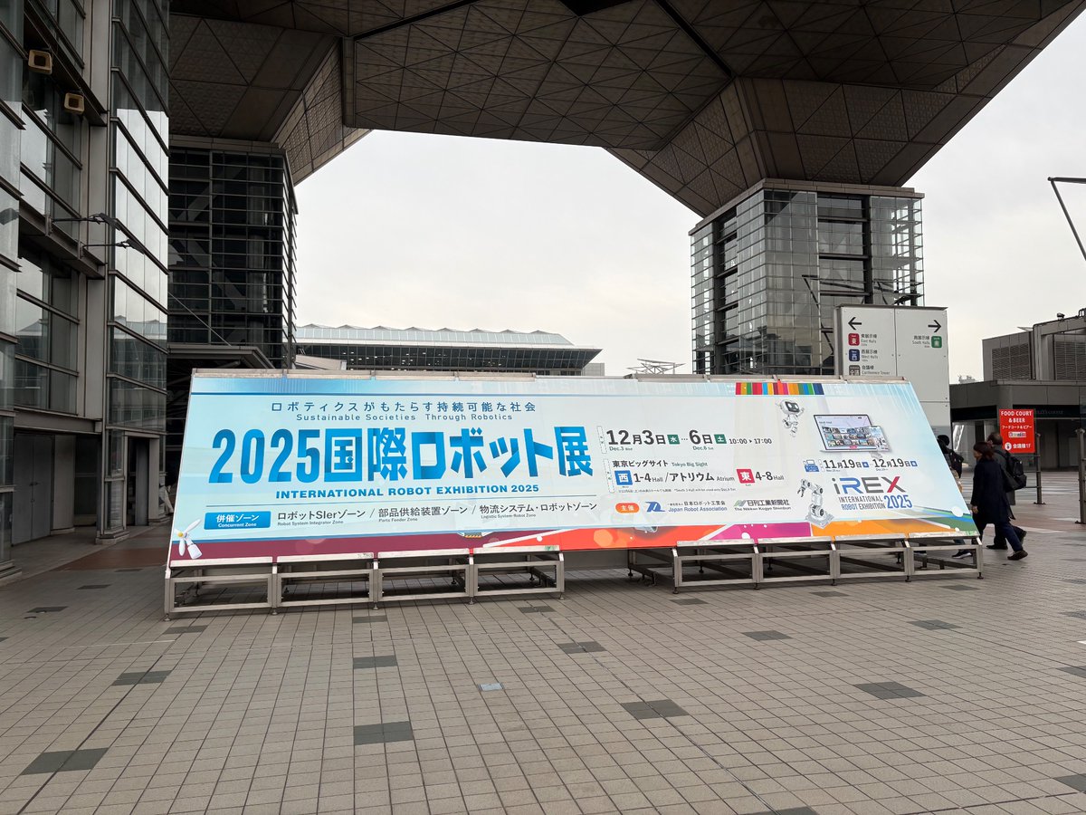 KangoYanagida's tweet photo. 国際ロボット展にきています
名刺を忘れてしまった https://t.co/KoZs93A9Co