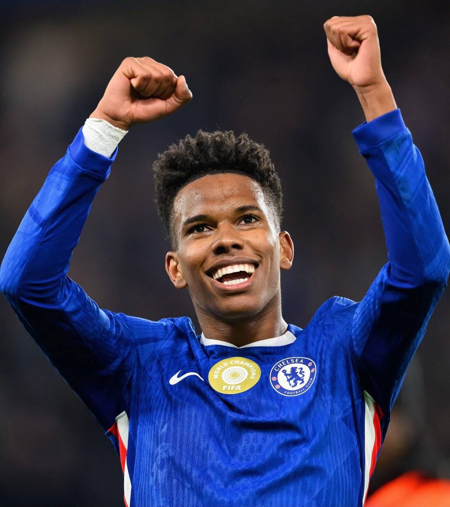 Good morning X 💙💙💙

It's another matchday for world champions.