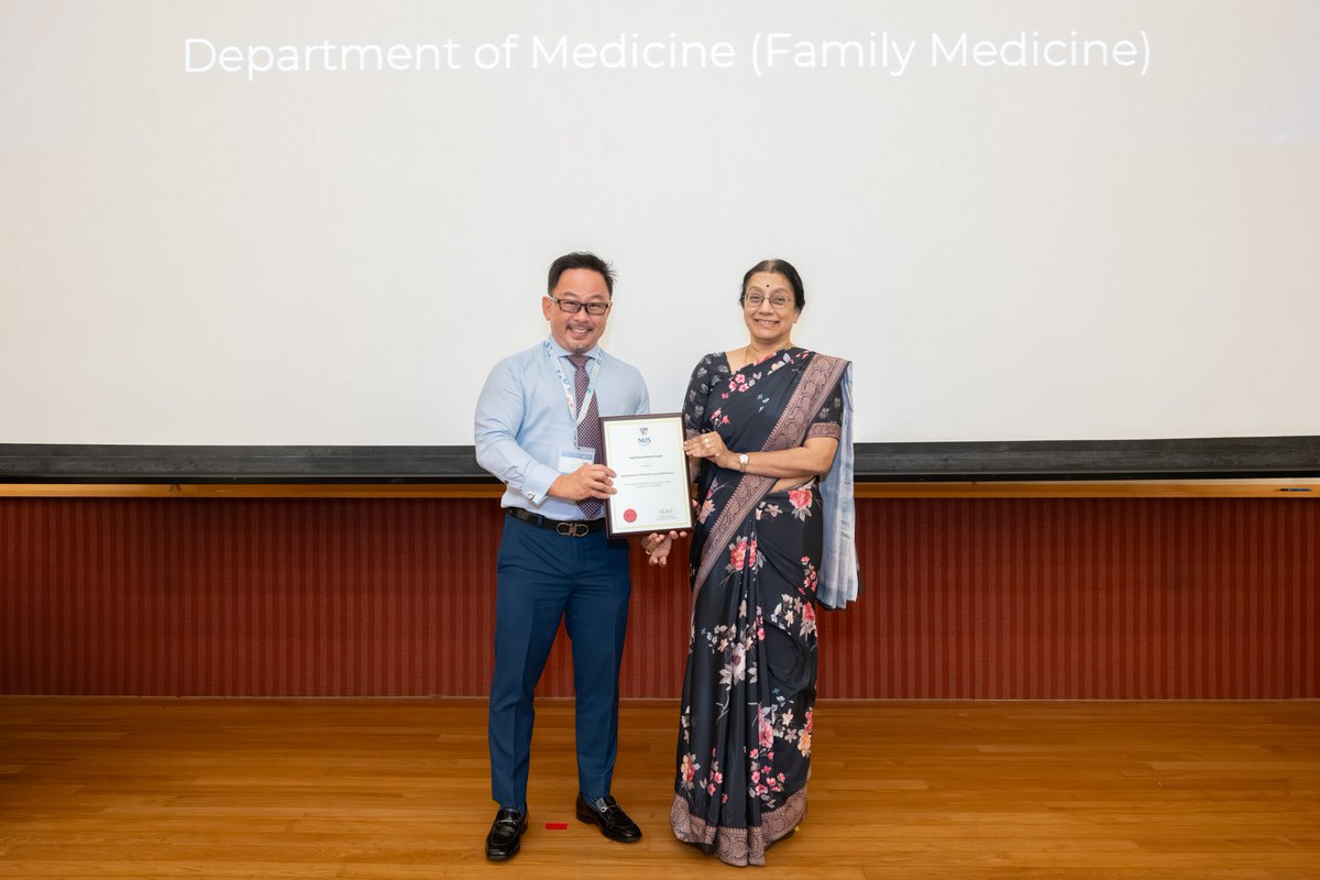 famednusg's tweet photo. We're proud to share that #NUSFamilyMedicine garnered the A23/24 Teaching Excellence Award at the NUS Medicine Awards Ceremony!✨

A big thank you to all tutors - we could not have done this without your dedication!

#TeachingExcellence #FamilyMedicine #NUSMed #MedicalEducation https://t.co/b0R3El56aC