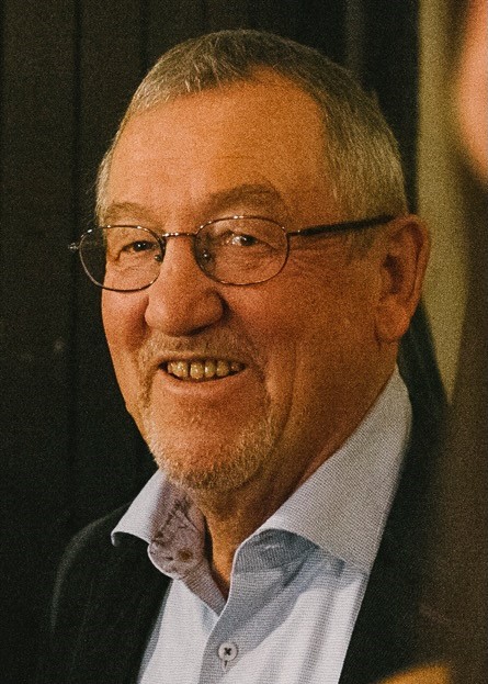 👉Honored to highlight Prof. Gerd Utermann, ALR Honorary Editor and a pioneer in human genetics and Lp(a) research. His seminal work on apoE and apo(a) polymorphisms continues to shape our understanding of cardiovascular disease and genetic risk.

More:sciexplor.com/alr/editorial_…
