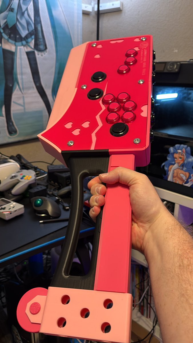 breakfastgarage's tweet photo. The more I think about it.  This controller looks like something @ironmouse would bonk someone with. https://t.co/6qRAllutBq