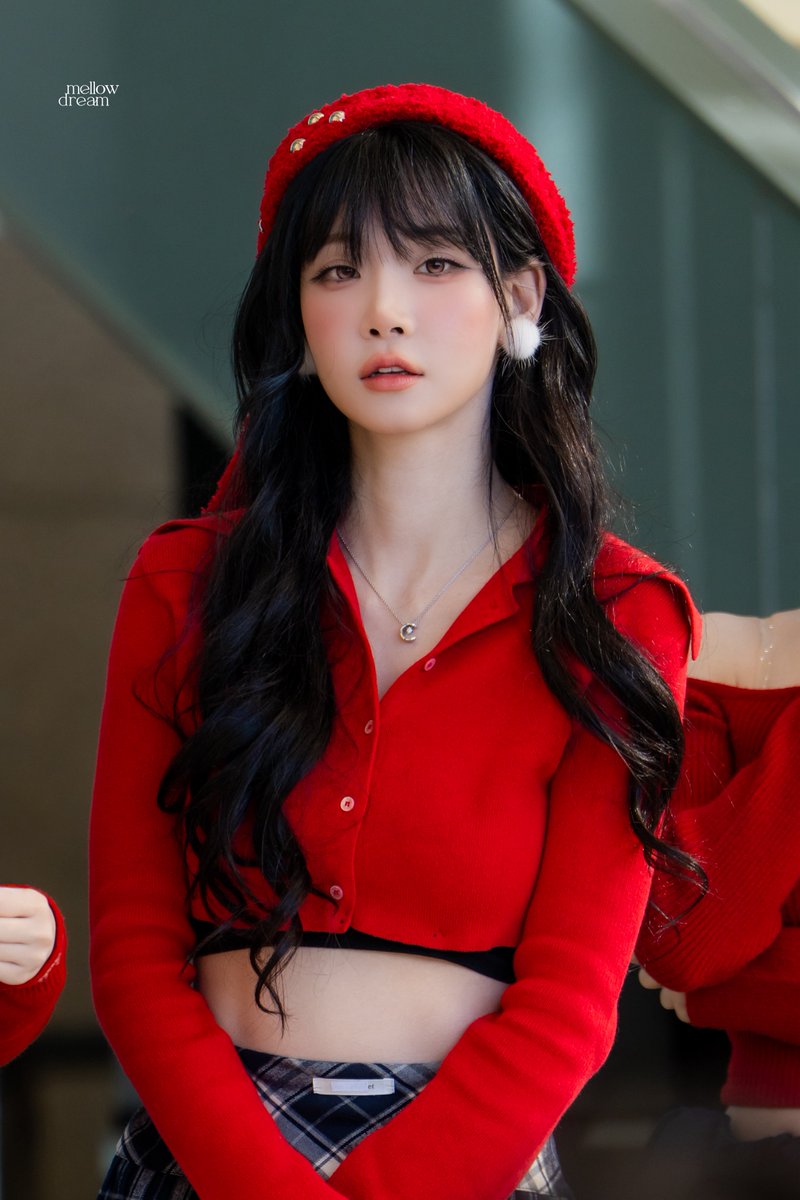 mellowdream1013's tweet image. 251203 김나경
쇼챔 미니팬미팅

#tripleS #김나경 #NAKYOUNG
#트리플에스 #トリプルS
#나경 #ナギョン #金拏炅