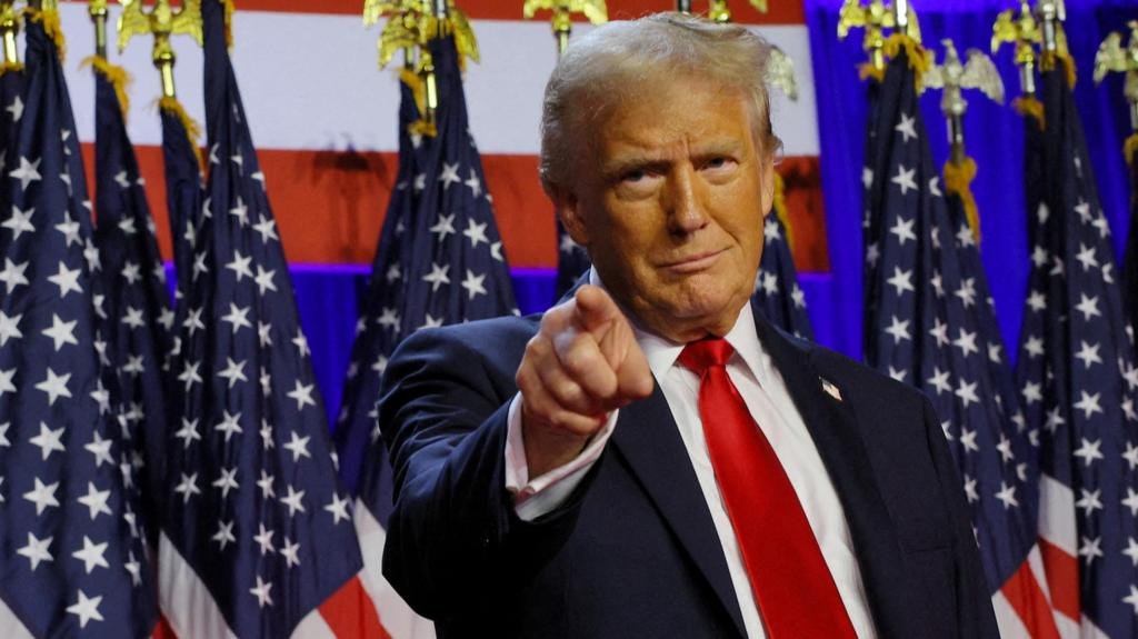 🚨NEWS: Donald Trump stops green cards and citizenship for people from the following countries:

Afghanistan, 
Myanmar, 
Chad, 
Republic of the Congo, 
Equatorial Guinea, 
Eritrea, 
Haiti, 
Iran, 
Libya, 
Somalia, 
Sudan, 
Yemen, 
Burundi, 
Cuba, 
Laos, 
Sierra Leone, 
Togo,