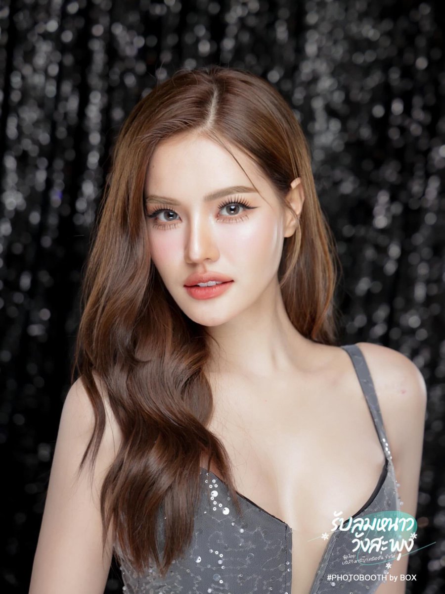 #โซแบม #xobam

 💞🥹อึ้งความสวยยยยยยและการร้องเพลงมากของมากที่สุด ทาเล้นนมากๆ แอบอึ้งเพราะไม่เคยเห็นร้องหลายๆเพลงมาก่อนใช้เสียงเป็น แบบเสียงนี้แล้วน่าฟัง ตอนร้องเพลงก็เพราะมาก เก่งมากก เพราะมากเลย ไปฝึกกเพิ่มอีกหลายๆเพลงเลยนะอยากฟังอีกเยอะ ๆ เลยมาร้องเพลงบ่อย ๆ นะ