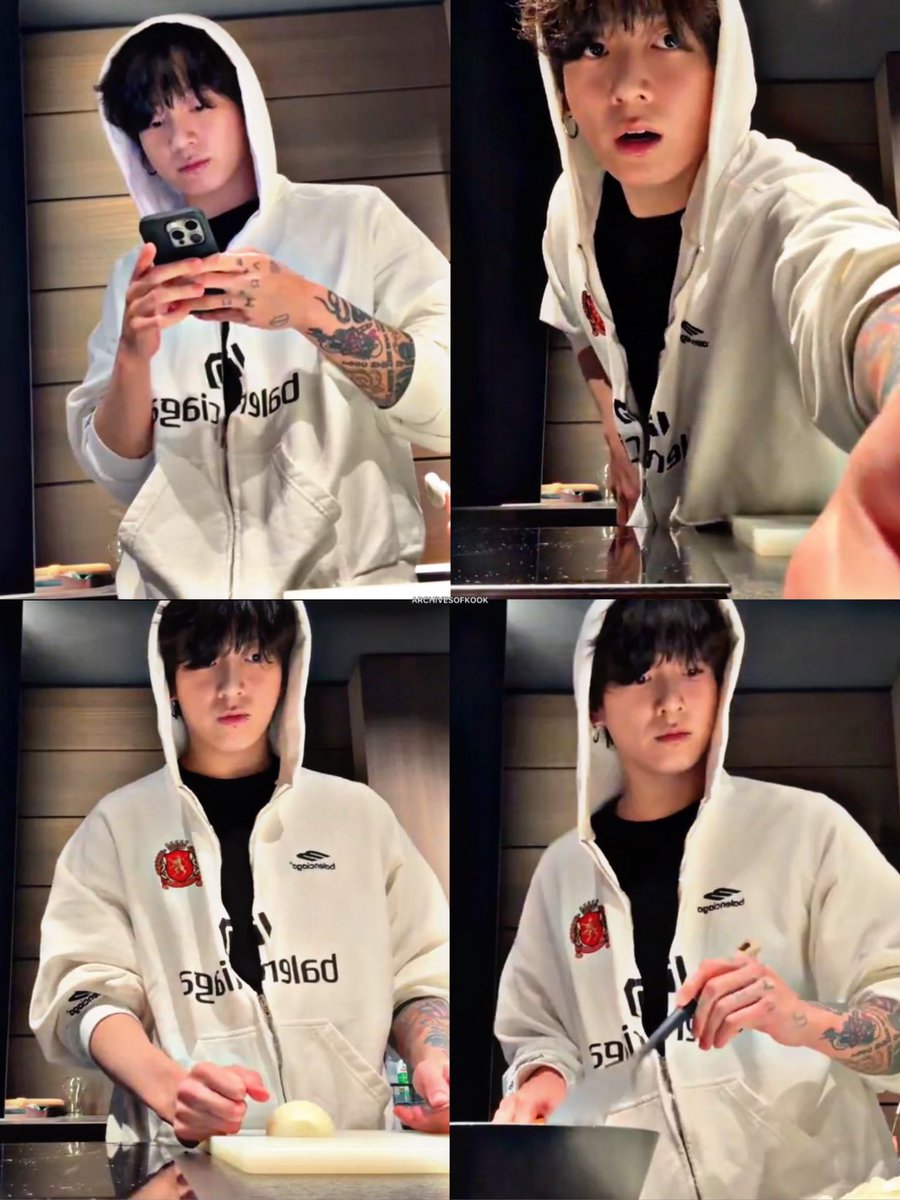 archivesofkook's tweet image. OHMYGOD JUNGKOOK?!?