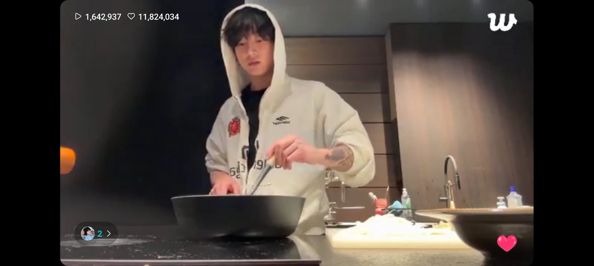 Escuche amigo de Busan, yo si quede procesando con quien hablaba