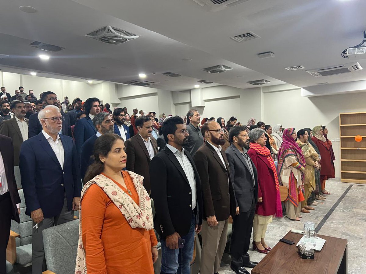 BUCMI held an Awareness Seminar on Ending Digital Violence Against Women and Girls under the 16 Days of Activism campaign. Experts highlighted safe online practices, and the need for collective action.

#EndDigitalViolence #BUCMI #WomenSafety #DigitalRights #16DaysOfActivism #BU