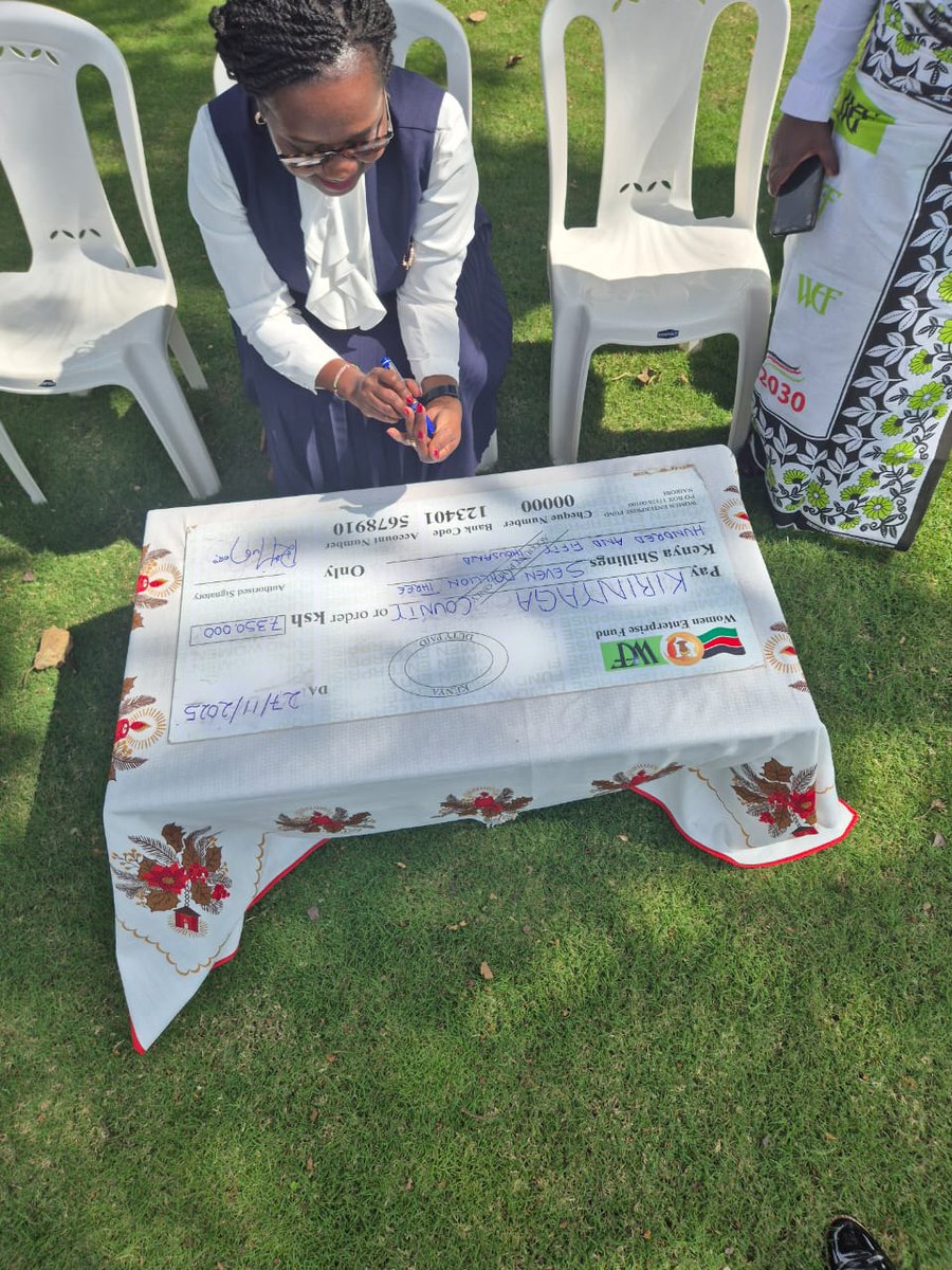 In Kirinyaga, "the dwelling place of God," our CEO, CHRP Racheal Musyoki, met the inspiring Greenland Self-Help Group. With WEF financing, their table banking grew from Kshs. 250,000 (2014) to over Kshs. 1,000,000 (2025).