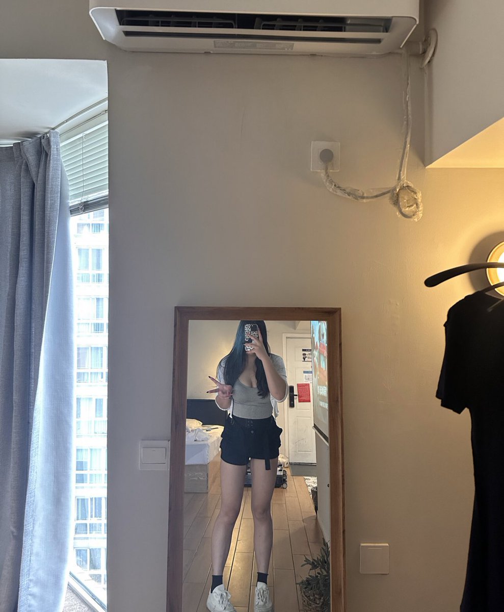 陕西字母墙 tweet media