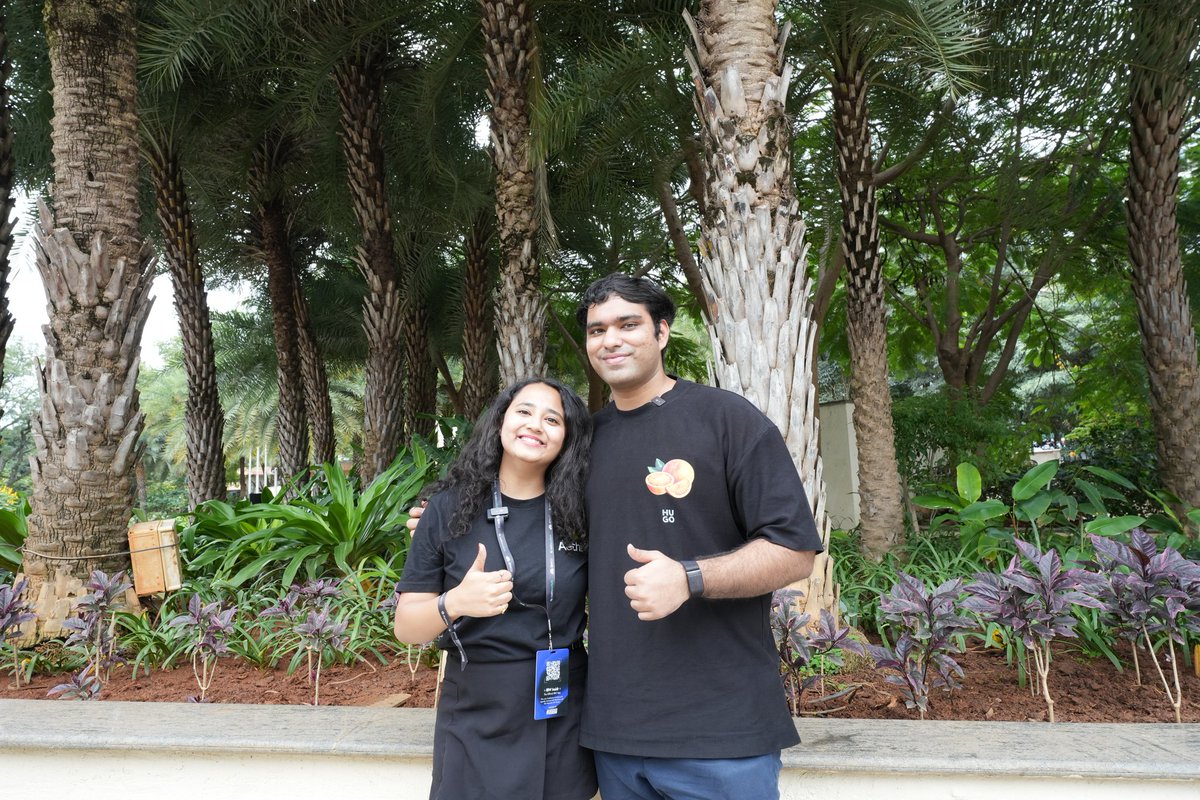 Just Day 1 at <a href="/IBWofficial/">India Blockchain Week (IBW) Conference | 2-3 Dec</a> and already spoke to absolute LEGENDS -

Builders of the Future with <a href="/AethirIndia/">Aethir India</a>

ft. <a href="/sreeramkannan/">Sreeram Kannan</a> <a href="/eigencloud/">EigenCloud</a>
<a href="/mikeahorton/">Mike Horton</a> <a href="/GEODNET/">GEODNET</a>
<a href="/rachit/">Rachit Agarwal</a> <a href="/wormhole/">Wormhole</a> (more guest reveal soon) 

God's favourite child fr!