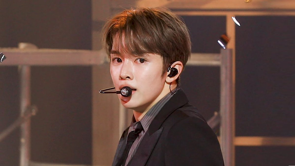 SBS 인기가요 (SBS Inkigayo) tweet media
