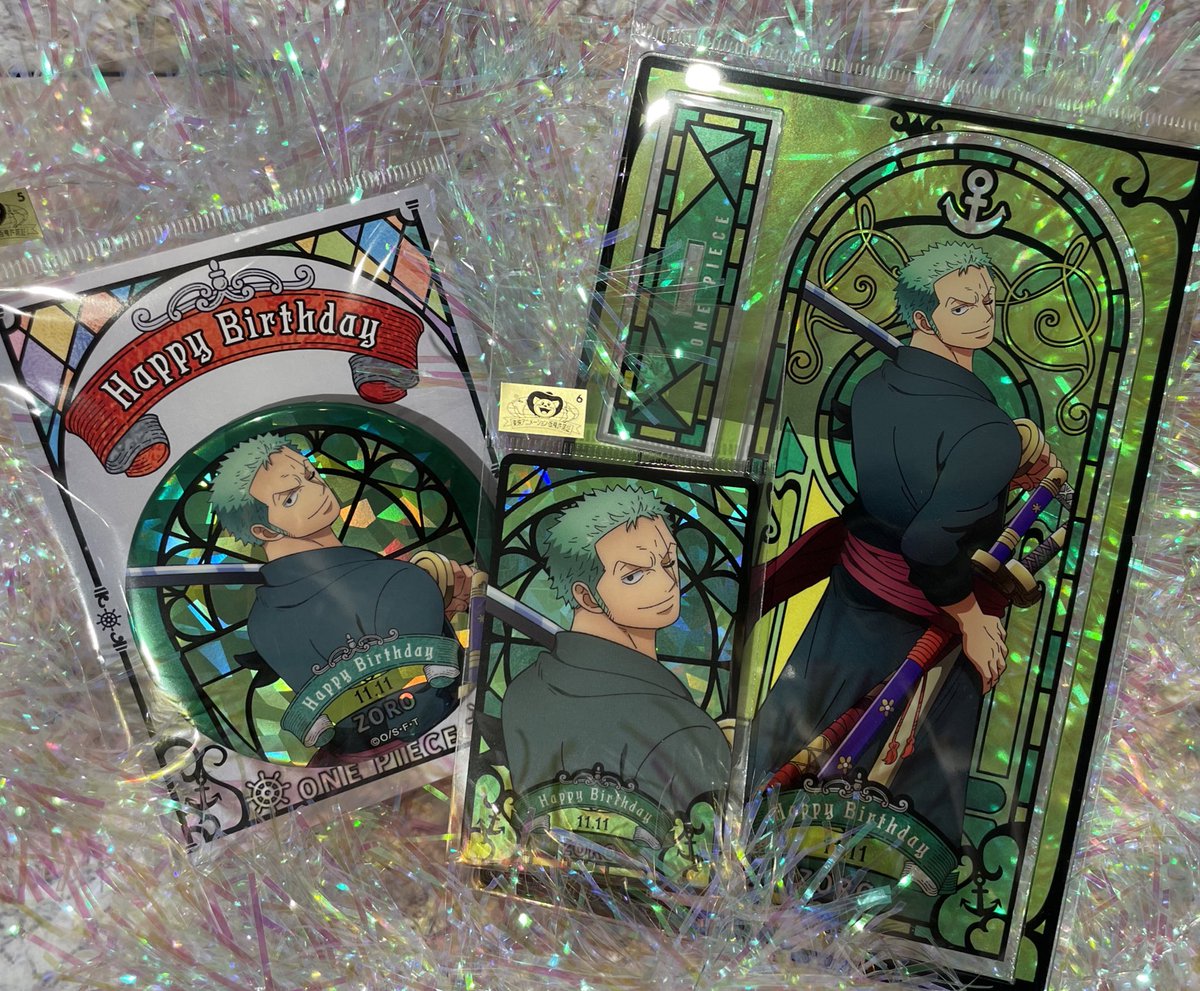 おすすめ】麦わらストア限定 HBDステンドグラス風ホログラム缶バッジ