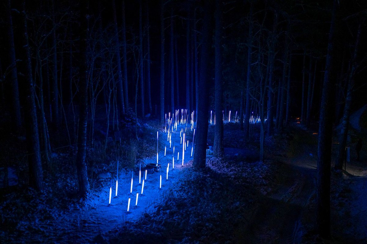 spktrjp's tweet photo. Visual Festival in Joensuu にお越しいただきありがとうございます。

次の展示 >>> Path of Light（フィンランド／トゥルク）
12月4日〜7日
Barker Park にて "Emissivescapes" を展示します。 https://t.co/X2nsFYqdpL