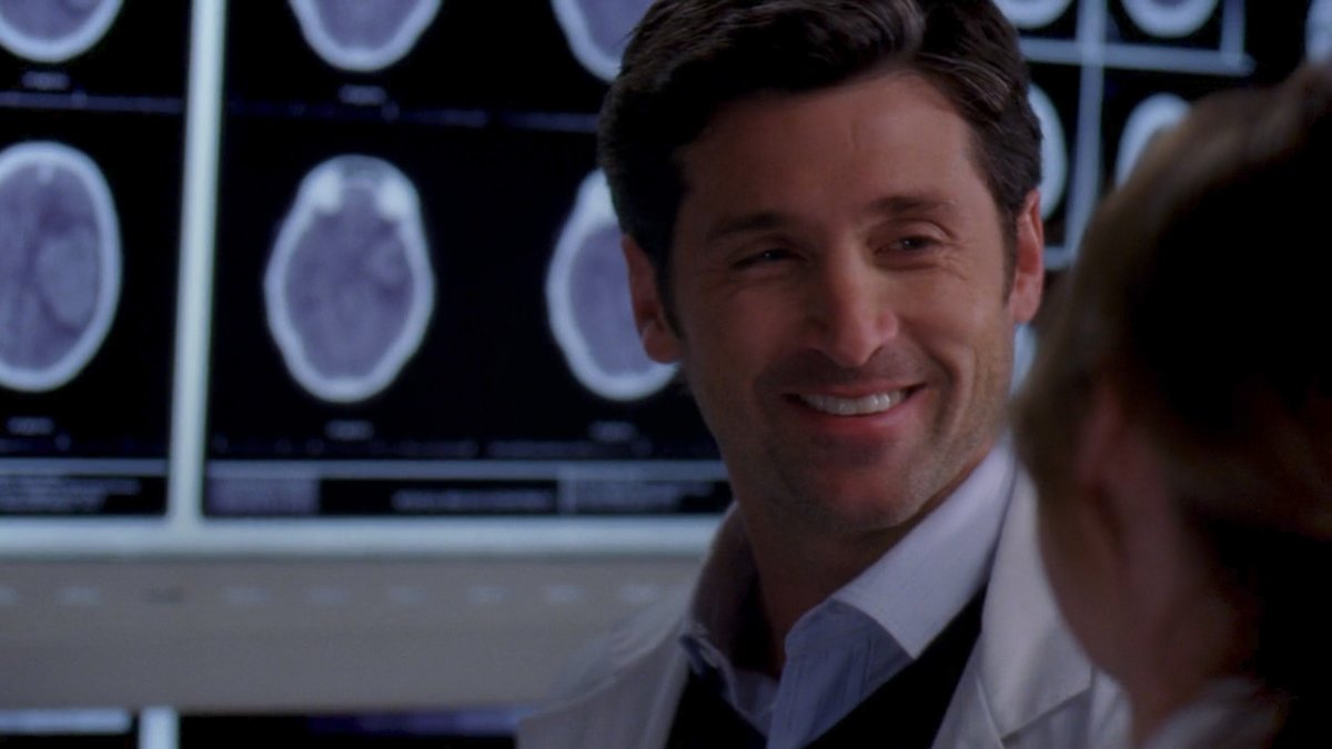 postitMD's tweet image. "what?" 

"you look even prettier in your scrubs" 

#merder #greysanatomy