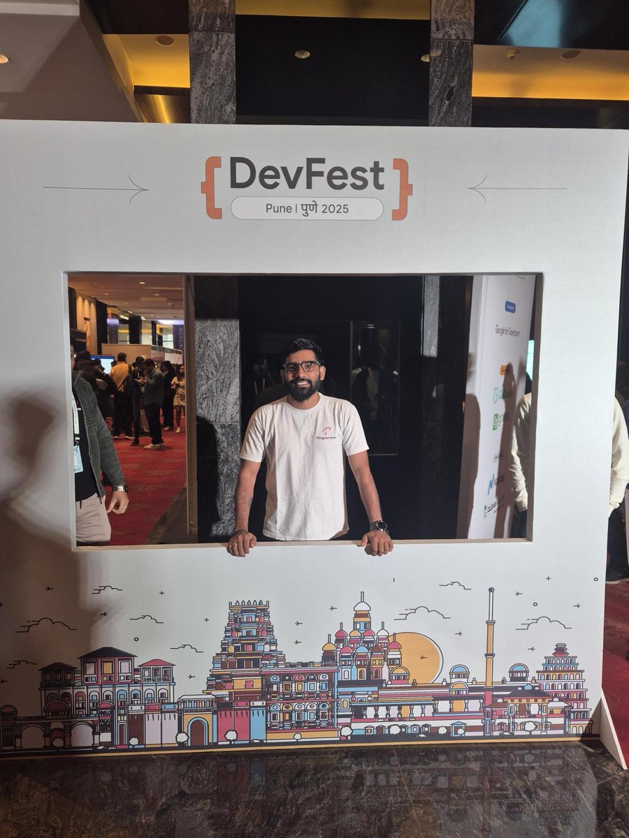 theiprogrammers's tweet image. Thrilled to be part of Google’s DevFest Pune, hosted by GDG Pune, India’s biggest community-driven tech festival! 

From Google-led insights to vibrant discussions with developers, architects, and innovators, it was a day brimming with ideas and inspiration.

#DevFest