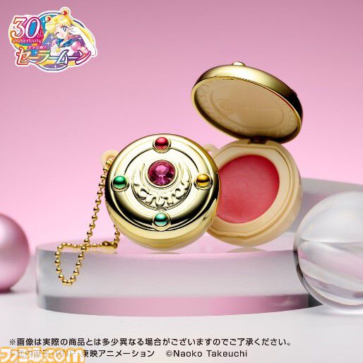 美少女戦士セーラームーン』歴代変身アイテムのリップ＆チークが登場