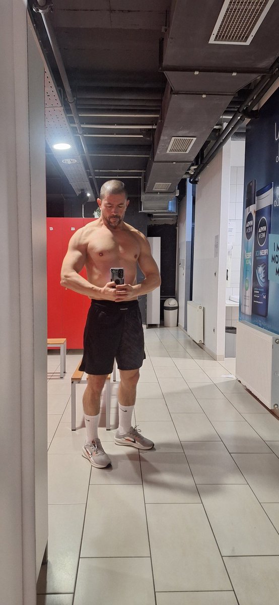 Maximus_gladiator tweet media