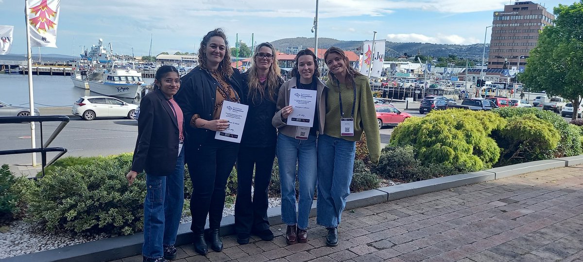 Dehorter Lab tweet media