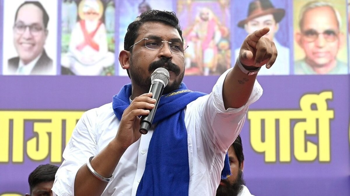 आजाद समाज पार्टी (काशीराम) के राष्ट्रीय अध्यक्ष व नगीना से सांसद बड़े भाई श्री चंद्रशेखर आजाद जी को जन्मदिन की हार्दिक बधाई एवं अनन्त शुभकामनाएं। 

मैं ईश्वर से आपके उत्तम स्वास्थ्य एवं दीर्घायु जीवन की कामना करती हूं।

<a href="/BhimArmyChief/">Chandra Shekhar Aazad</a>