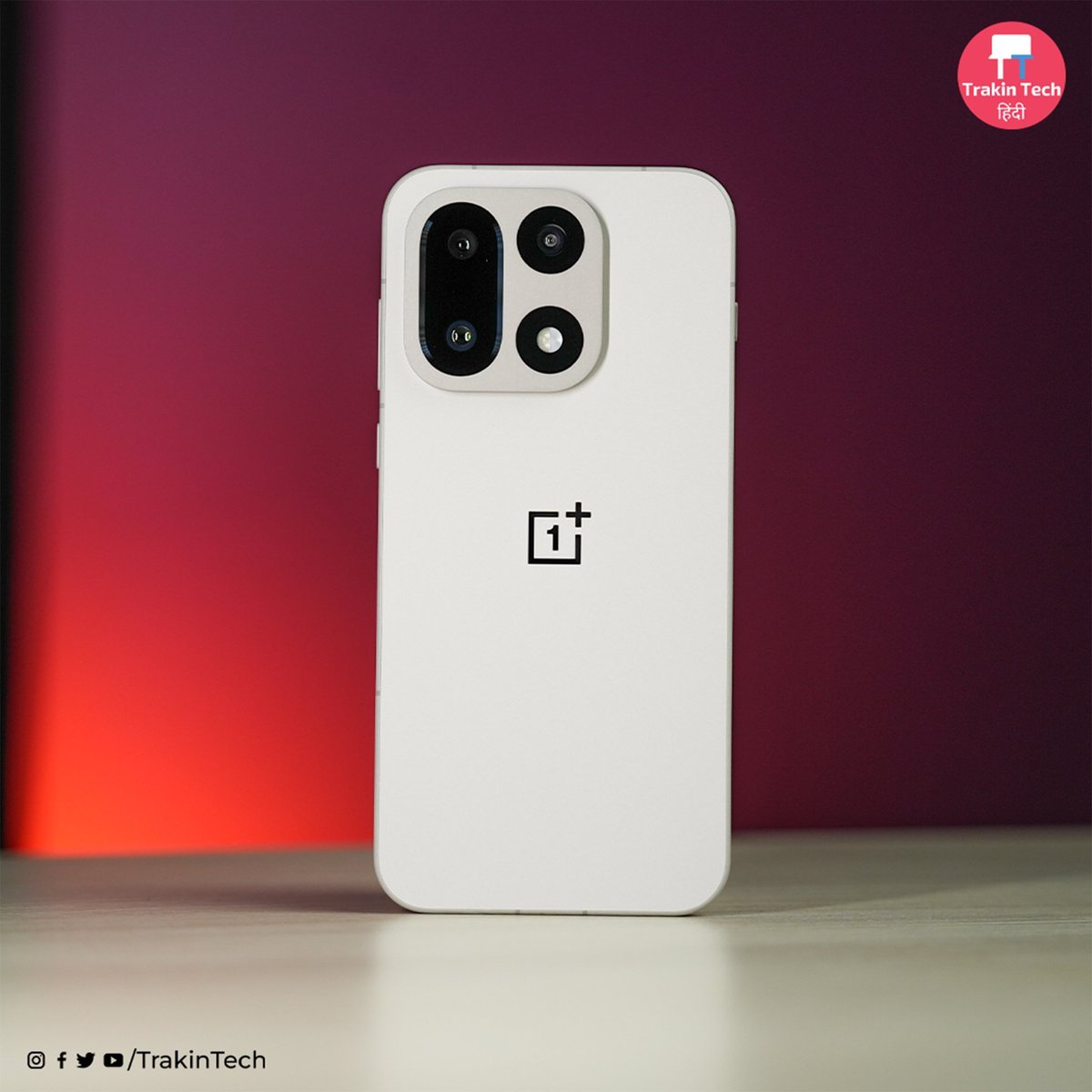 TrakinTech's tweet photo. Top 10 Powerful Android Phones 🔥

1️⃣ REDMAGIC 11 Pro+ — Snapdragon 8 Elite Gen 5 — 4,105,121
2️⃣ OPPO Find X9 Pro — Dimensity 9500 — 4,006,704
3️⃣ vivo X300 Pro — Dimensity 9500 — 4,004,589
4️⃣ iQOO 15 — Snapdragon 8 Elite Gen 5 — 3,998,037
5️⃣ HONOR Magic8 Pro — Snapdragon 8 Elite Gen 5 — 3,976,558
6️⃣ realme GT 8 Pro — Snapdragon 8 Elite Gen 5 — 3,949,528
7️⃣ HONOR Magic8 — Snapdragon 8 Elite Gen 5 — 3,925,304
8️⃣ OnePlus 15 — Snapdragon 8 Elite Gen 5 — 3,855,366
9️⃣ OPPO Find X9 — Dimensity 9500 — 3,827,302
🔟 REDMI K90 Pro Max — Snapdragon 8 Elite Gen 5 — 3,768,077

Snapdragon 8 Elite Gen 5 is absolutely dominating this list!
Which one are you picking?

Source: AnTuTu