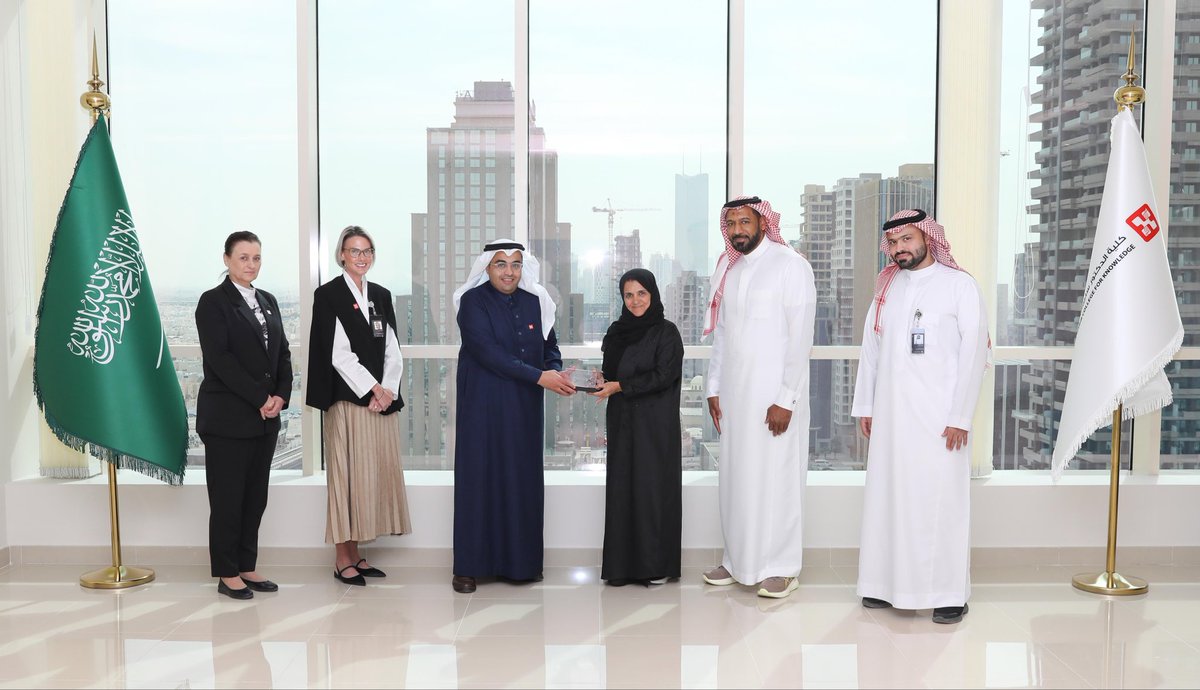 كلية الدكتور سليمان الحبيب للمعرفة tweet media