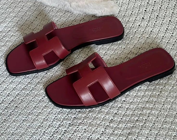 SALES DAY 3❗️❗️❗️❗️❗️❗️❗️❗️❗️❗️
Shop handmade pairs at 5% off 3 pairs when you use coupon code: 1X8PVU and free delivery(within Nigeria)for 5 pairs and above

Sales starts on the 1st-15th of December.
Shop via DM or the website: awenionibata.ng

Merry Christmas and Happy