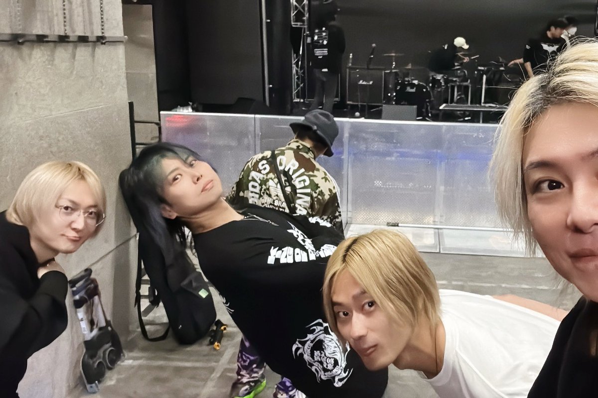 こんにちは🦁☀️

2025.12.3(水)15:48

週の中頃の水曜日みんなファイトやで👍