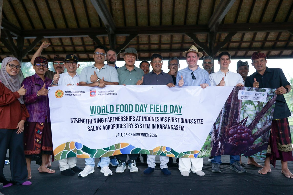 India in Bali tweet media