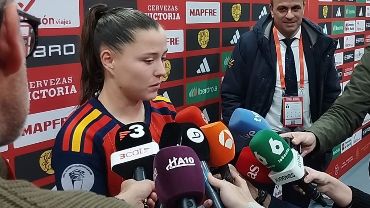 ha10_es's tweet photo. 1/4 Foto. España 3-0 Alemania. Próximamente en https://t.co/2EgXhUoSoC @SEFutbolFem (@WEURO2025) Patrocinado por @IKMultimediaES @MadridEmprende @apde_eu https://t.co/14XJxLlGgf