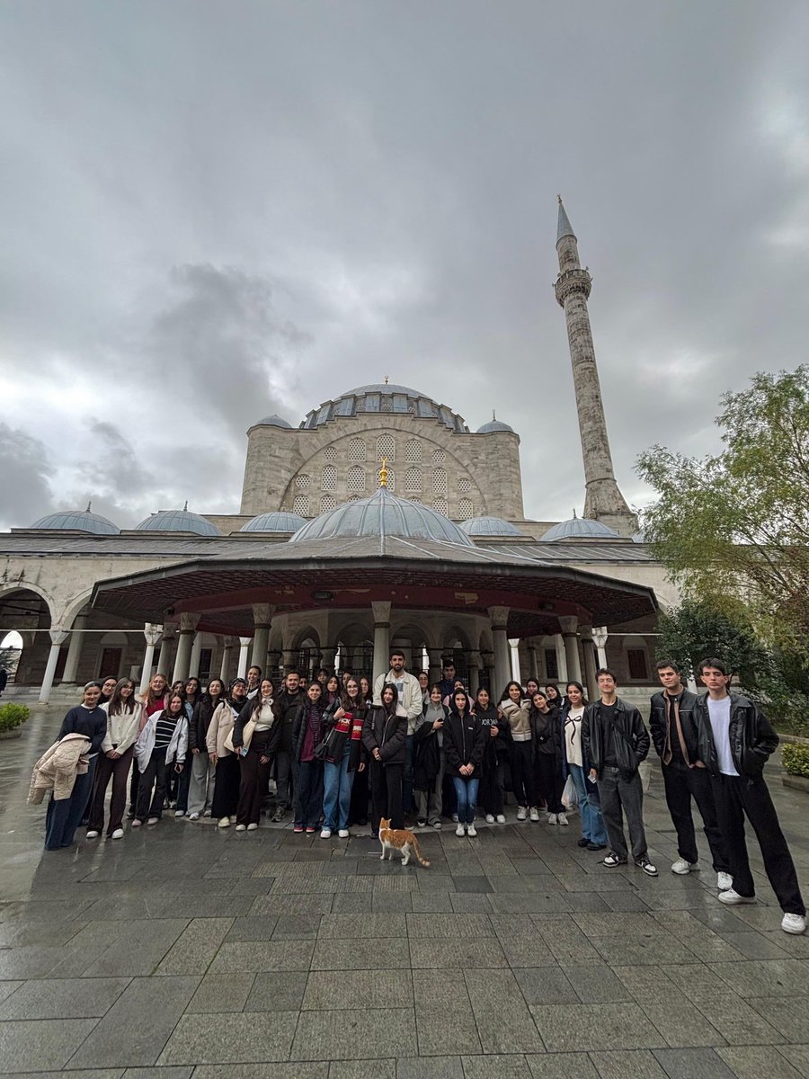 Istanbul'un tarihi semti Balat'ta oldukça bilgilendirici ve bir o kadar da neşeli bir gezi gerçekleştirdik.
