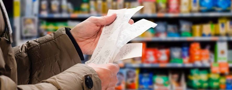 🔴 TÜİK, #Enflasyon rakamlarını açıkladı.

Kasım ayında enflasyon 0,87 oldu. Yıllık bazda ise enflasyon 31,07'ye geriledi.