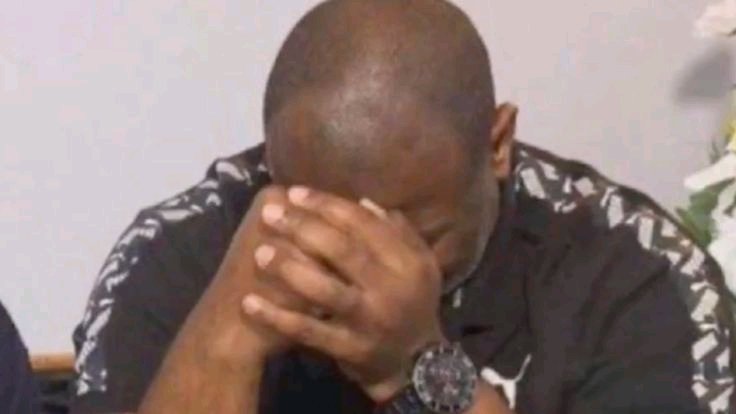 footy_insight1's tweet photo. If you voted APC in the last general election, you suppose dey shout God forgive me every 3 minutes cos E no fit better for you 🚶🚶🚶🚶🤦 https://t.co/4Qmz50F9Jy