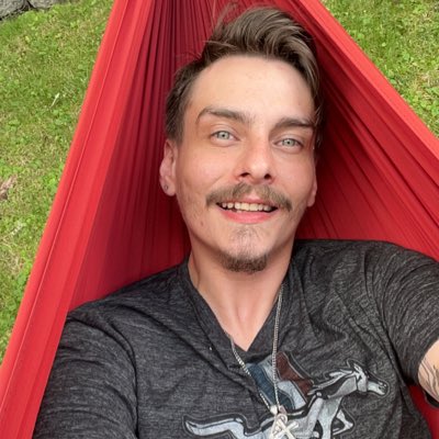 TheRussian716's tweet photo. #NewProfilePic https://t.co/1k7GT6A1bk