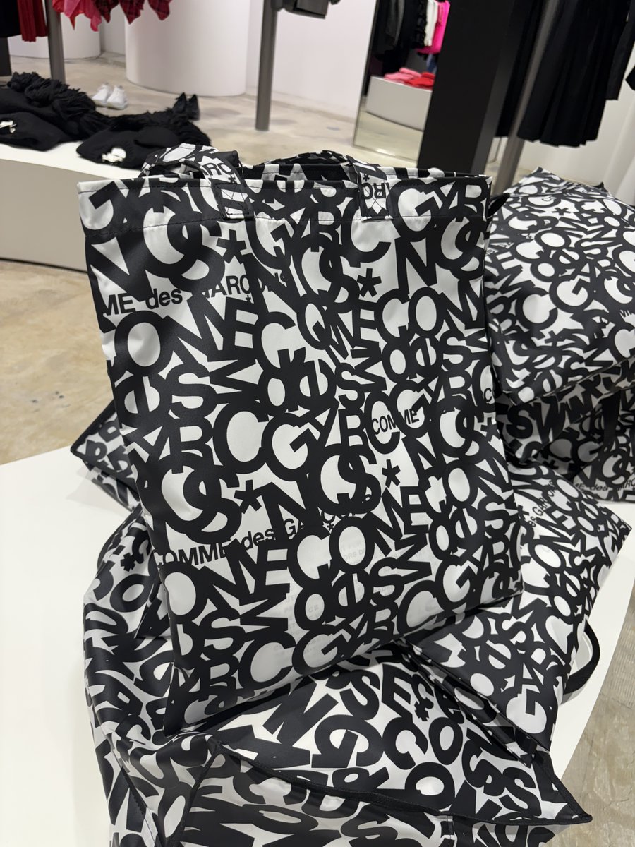 コムデギャルソン CdGロゴ 二重トートバック-2025ホリデー・クリスマス