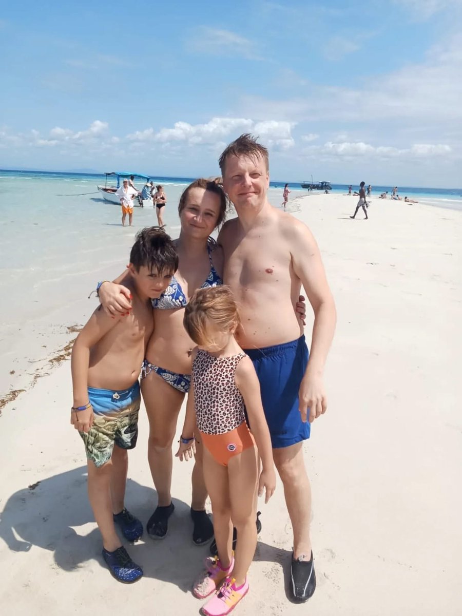 Daily Departures from Mombasa and Diani
The Standard The President Miami Khalwale #MwalimuCover  SHA Marco CAT 1 
traveloltepesi.co.ke/tour/kisite-ma…