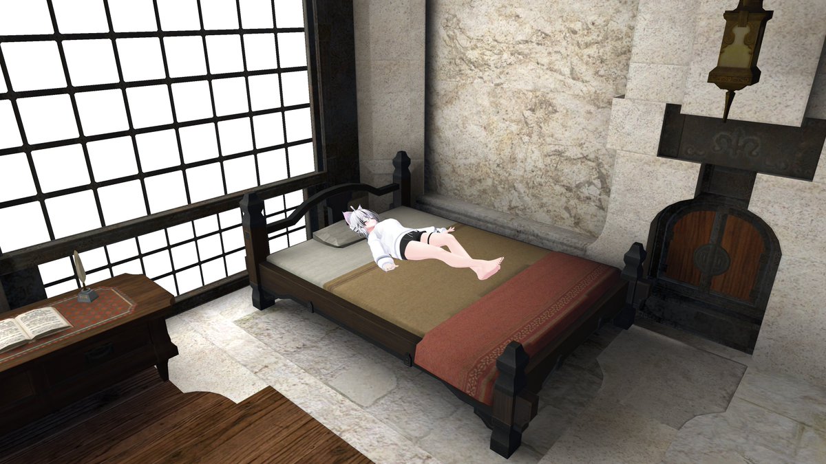 KittenzExe's tweet image. is it just me, or does my miqo'te look weird...