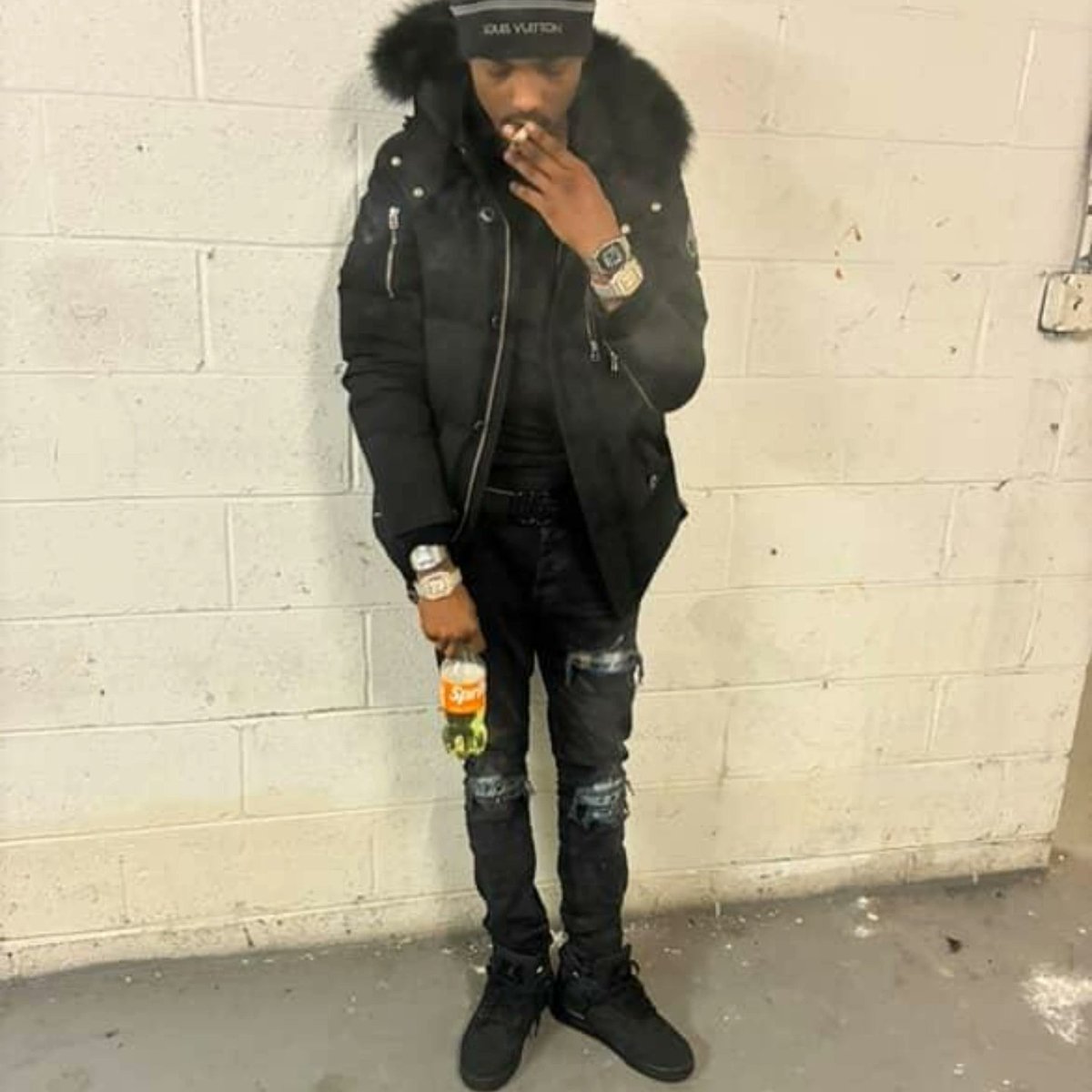rackzzsonn's tweet photo. Heyhey its time to shine again https://t.co/pgaLQnr0rn