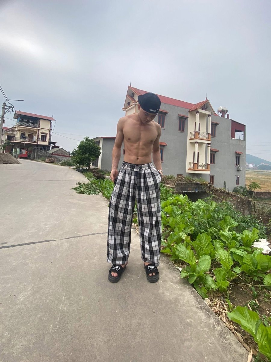 nguyentho2928's tweet photo. rảnh nên chụp https://t.co/w5F9177WXC