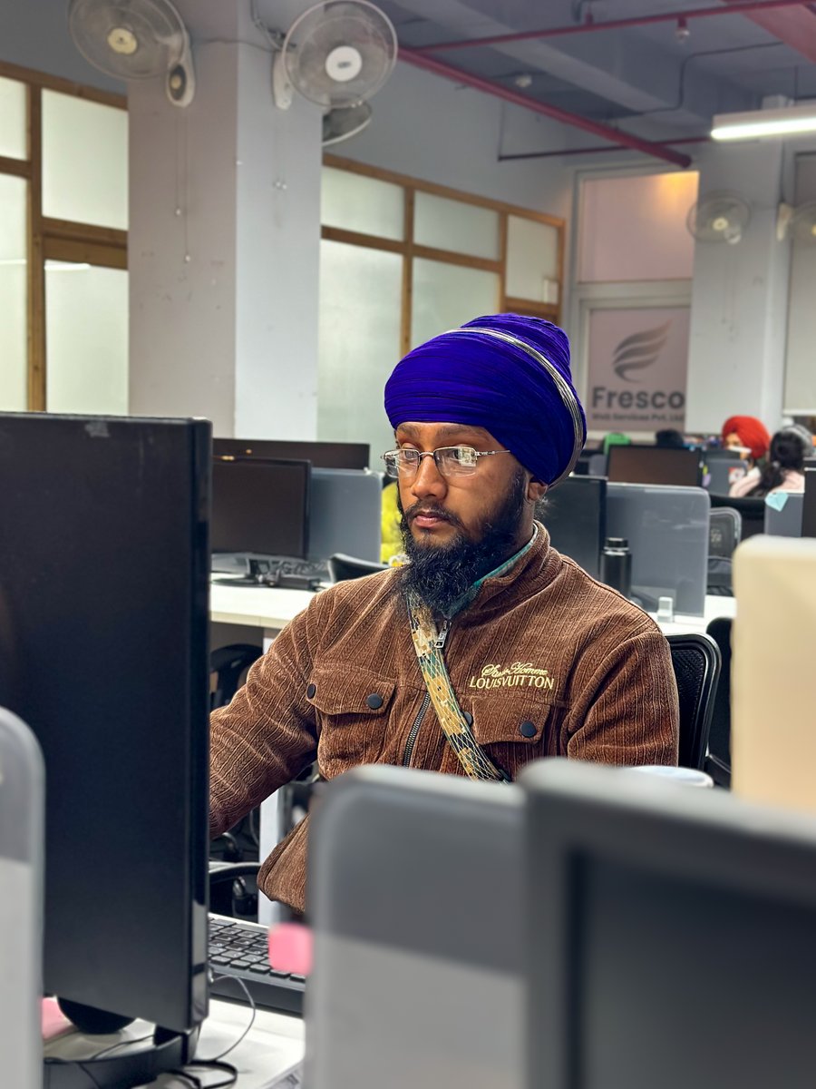 frescopvtltd's tweet photo. ਤੁਸੀਂ ਮਹਿਸੂਸ ਕੀਤਾ ਹੋਣਾ ਕਿ ਅੱਜ ਕੱਲ੍ਹ ਰੁੱਤ ਯਕਦਮ ਬਦਲ ਜੇ ਗਈ ਏ - ਇੱਕਲੀ ਆਲੇ ਦੁਆਲੇ ਦੇ ਵਾਤਾਵਰਨ ਦੀ ਹੀ ਨਹੀਂ ਬਲਕਿ tech world ਦੀ ਵੀ। AI ਦੇ ਨਿਰੰਤਰ ਵਿਕਾਸ ਦੇ ਨਾਲ ਨਾਲ ਆਹ fraud ਆਲਿਆਂ ਦੀ ਵੀ ਹੱਟੀ ਨੂੰ ਭਾਗ ਲੱਗੇ ਪਏ ਨੇ। 

Continue reading:
https://t.co/myBxSHbQji https://t.co/WQgkHgJlVY