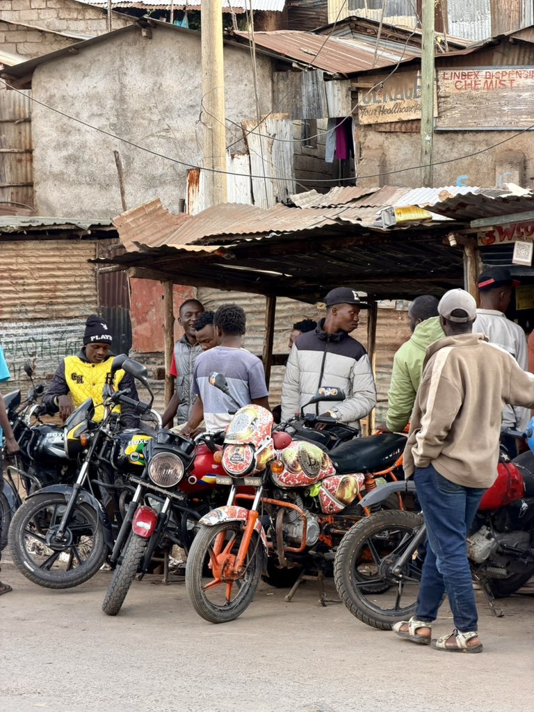 whiteafrican's tweet image. The size of applications has to very small for Africans to download it as they don’t often have a lot of storage on their phone for large apps, or the money for data to download it. 

@_DannyKnowles on what he learned in Kibera with @AfribitKibera #abc25