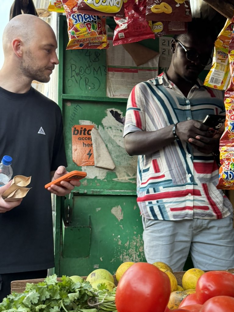 whiteafrican's tweet image. The size of applications has to very small for Africans to download it as they don’t often have a lot of storage on their phone for large apps, or the money for data to download it. 

@_DannyKnowles on what he learned in Kibera with @AfribitKibera #abc25