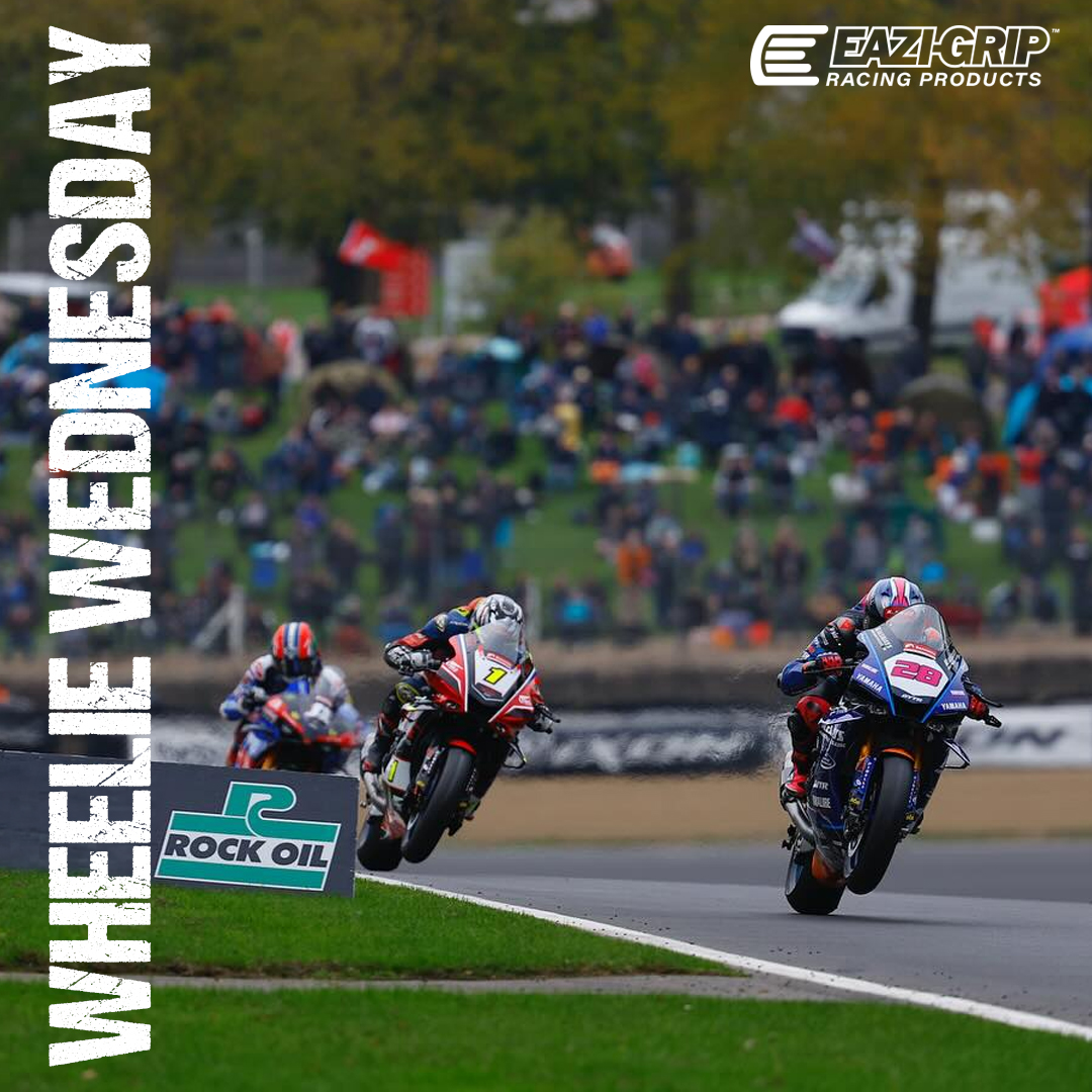 EaziGrip's tweet image. This week&apos;s #wheeliewednesday is @BradRayRacing being hunted down by @kyleryde in the last BSB race weekend at Brands Hatch.
We can&apos;t wait to see them race again in 2026 with Brad staying with Raceways &amp;amp; Kyle with Nitrous Competitions Racing, but with a change to the Panigale V4.