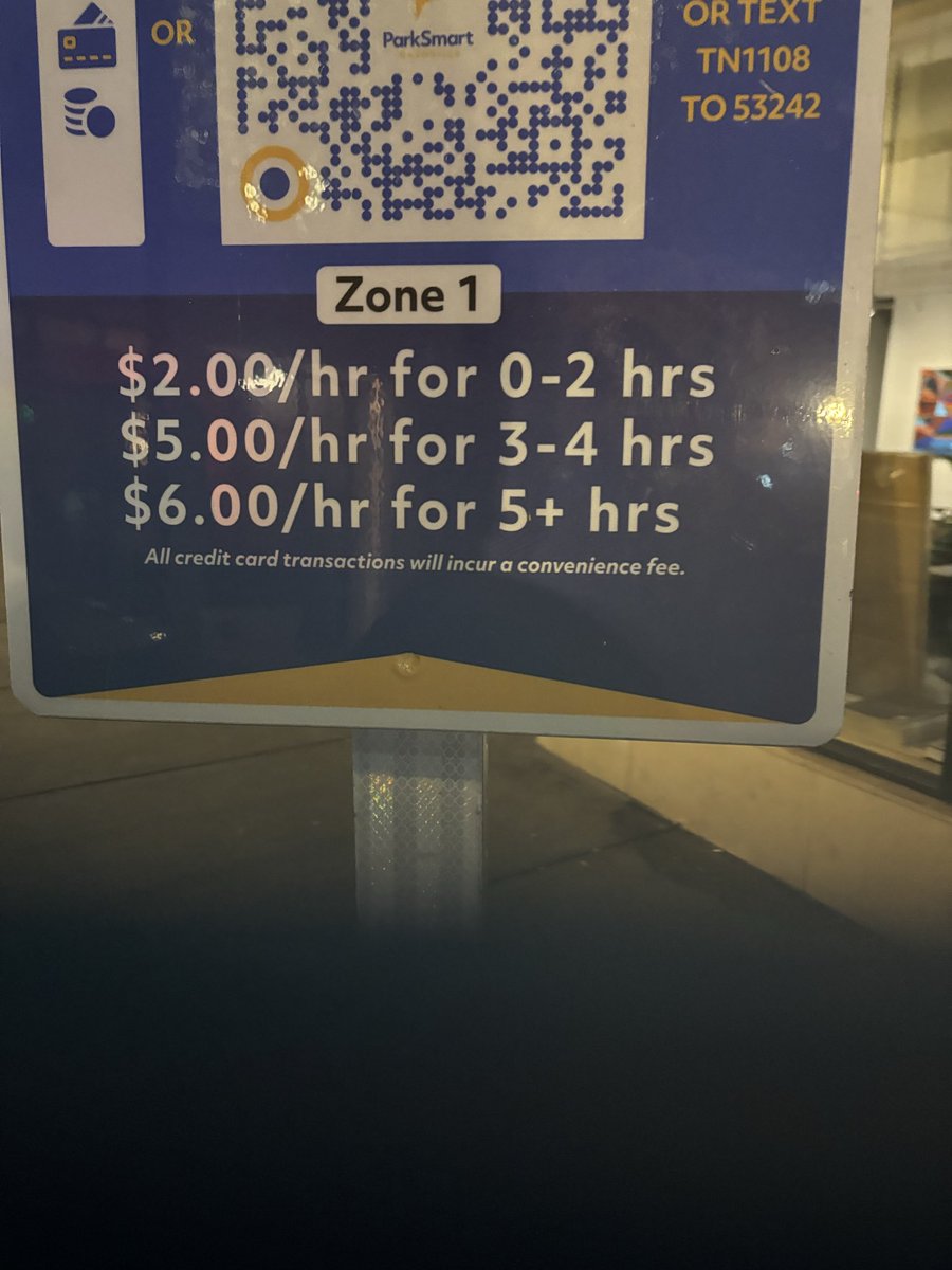 PeterTuttle's tweet photo. @LAZParking why do you charge credit cards for more than double the price + service charge? Will you correct this automatically? Your frigging ‘service charge’ is already well past the 25-cents plus 3% that is customary in the online world. https://t.co/WJ6gVVuXT9