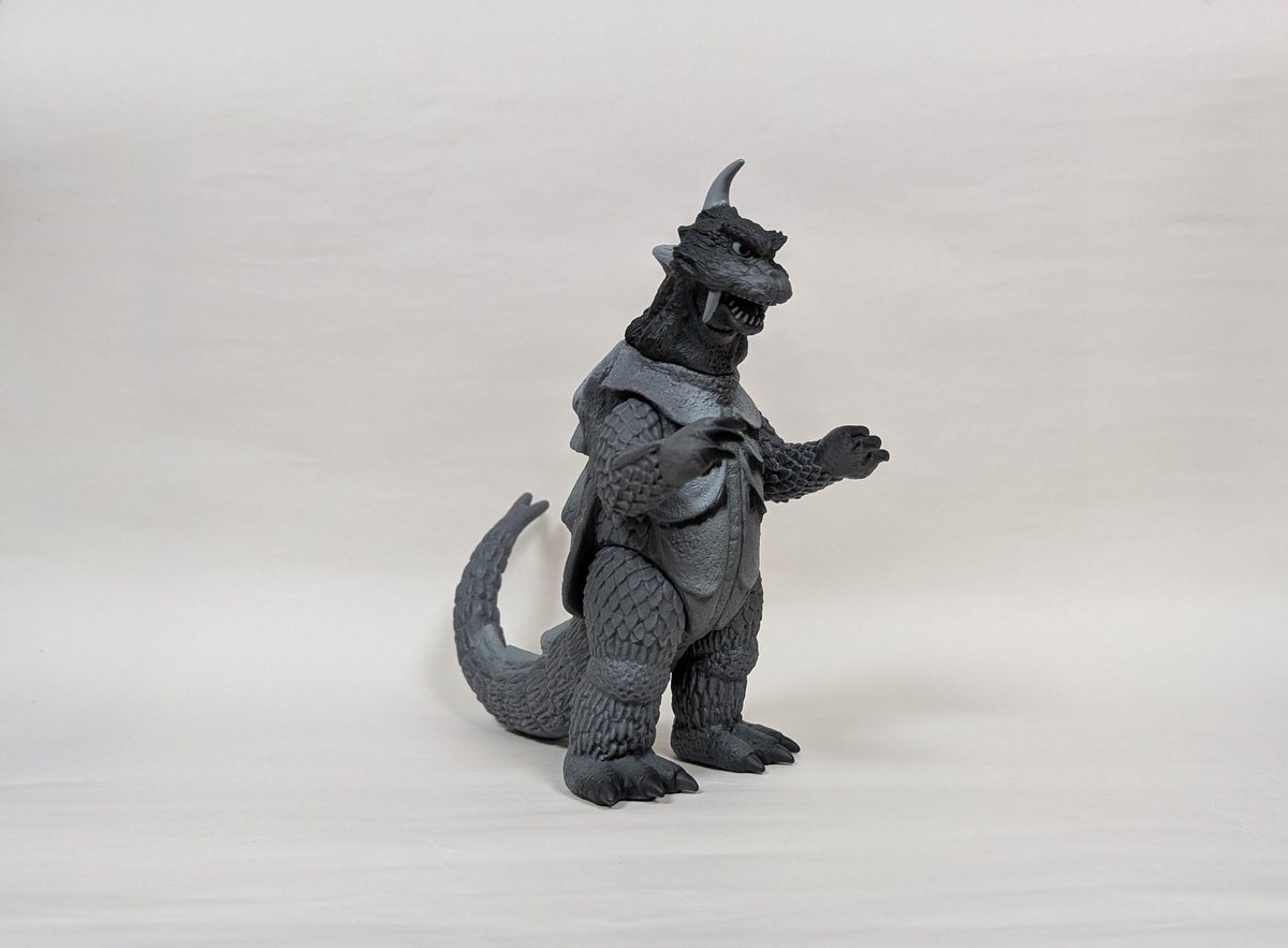 ゴメス ソフビ ウルトラ怪獣シリーズ ゴメス モノクロバージョン まんだらけ中野店で